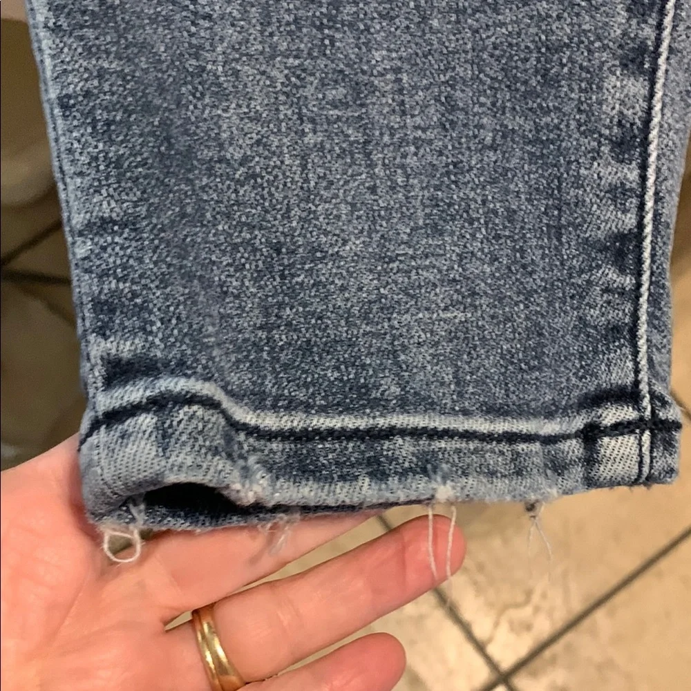 Judy Blue Straight Leg Blue Jeans with Vintage Distressing